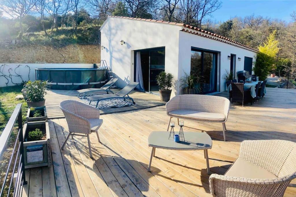 Superbe Villa En Provence 85 M2 Puimichel Exterior photo
